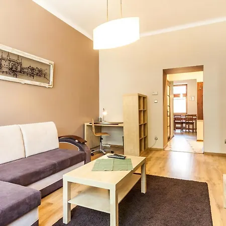 łazarza 17 Apartament