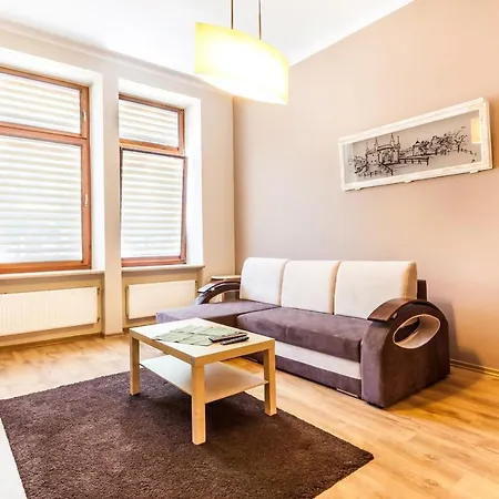 łazarza 17 Apartament