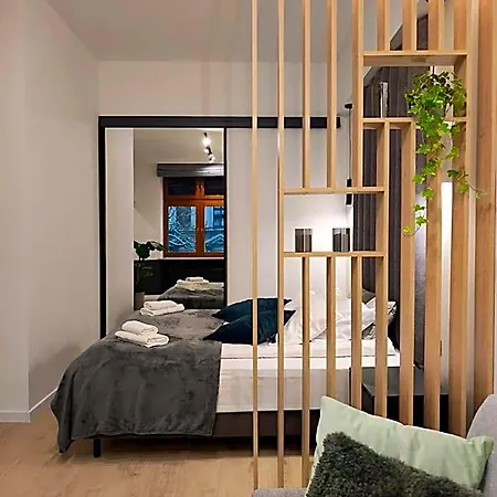 Lazarza 17 Apartman
