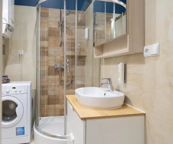 Lazarza 17 קרקוב